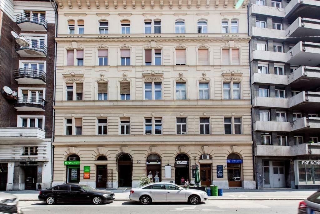 Main Street Apartment Budapest Ngoại thất bức ảnh