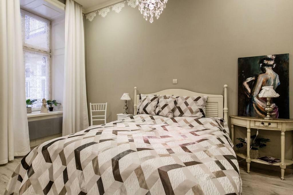 Main Street Apartment Budapest Ngoại thất bức ảnh